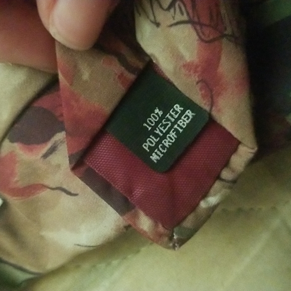 Oleg Cassini 100% Polyester Floral Tie – Pre-owned, Excellent Condition - Picture 5 of 7